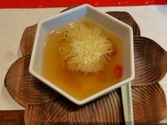 -荷风细雨·中国茶宴(世纪大道店)