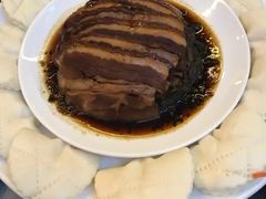 -蔼若春.传承三十年云南菜(金碧公园店)