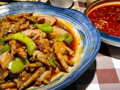 -六福烧烤酒馆(秦隆步行街店)