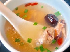 鲜肚排骨炖干鱿-凤凰湘语·湘粤鲜融(浦东旗舰店)