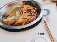 -大龙燚火锅(天安云谷店)