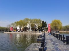 -稻香湖景欢乐岛温泉城堡