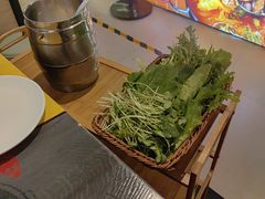 -四季喧黔味豆米火锅(万达广场店)