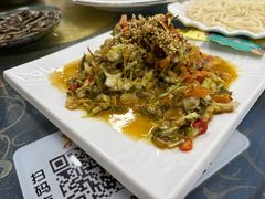 拌茶叶豆-金螃蟹