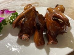 脆皮乳鸽-李记潮汕砂锅粥(营福路店)