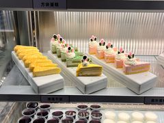 -金滏山·烤肉海鲜火锅自助(襄阳万达店)