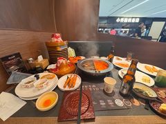 -牛YO寿喜烧·铁板烧和牛火锅自助(市府恒隆店)