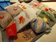 -麦当劳(欢乐谷店)
