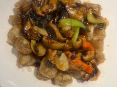 -瓦国小镇·果木烤鸭·融合菜(西口店)