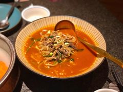 酸汤羊杂-丝路金桃·新疆菜(徐汇店)