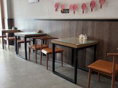 -绿杨馄饨店(湖滨新天地店)