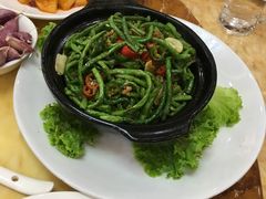 -达吾手抓美食城总部(义乌店)
