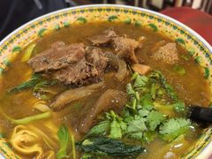 -金杨拉面王小吃面馆·牛三宝面·红烧牛肉粉