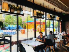 大堂-肯德基(湘龙路店)