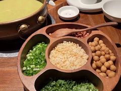 恭城油茶-瑶王府·广西菜(金阳路店)