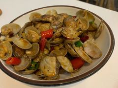 爆炒花甲-琼大师东方烤乳猪(亚特兰蒂斯店)