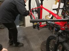 -SPECIALIZED闪电自行车(建国西路店)