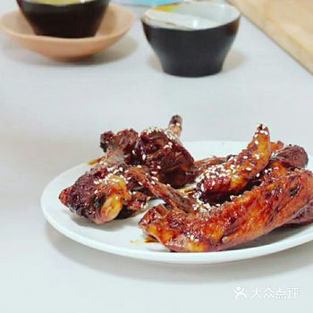 如何做出外焦里嫩，肥而不腻的可乐鸡翅
