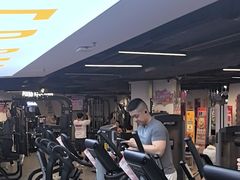 -超鹿运动(达信大厦店)
