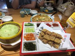 肘子酥-肘子酥·天津菜·特色捞面(德云社店)