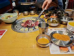 -老炉家木炭烤肉(长江国际店)