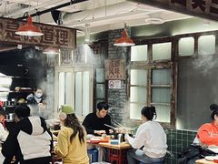 -钢管厂五区小郡肝串串香火锅(人民广场店)