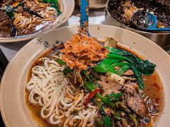 -方铲铲·成都板凳面(滨江银泰店)