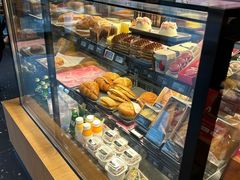 -星巴克臻选(上海长风大悦城店)