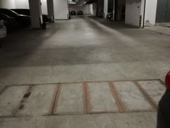 -长江国际商业购物中心·停车场