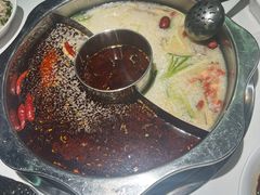 -佰人王串串香火锅(洋珠巷店)