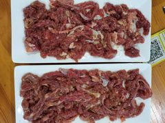 -五指山生态小黄牛(皮皮虾海鲜广场店)