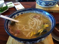 -桥香园正宗过桥米线(机场五店)