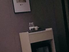 -深圳罗湖水贝IBC亚朵酒店