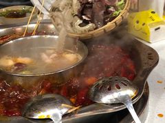 -正贰捌经重庆老火锅(建设路店)
