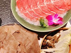 -盡膳口福跷脚牛肉火锅(国贸商城店)