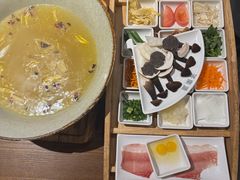 -芸南道·过桥米线(昆明老街旗舰店)