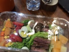 -F+轻食健身赋能空间(中华北路国贸商场店)