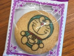 乱入的哆啦A梦饼干-星巴克(深圳平安金融中心B1店)