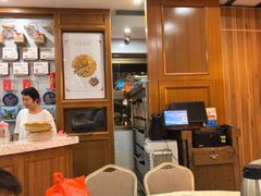 -鹏城人家海鲜酒家·23年老字号(较场尾店)