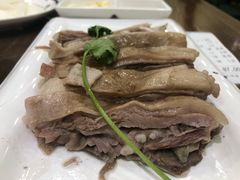 手抓羊肉-清真·玛丽亚新疆菜主题餐厅(浙江中路店)
