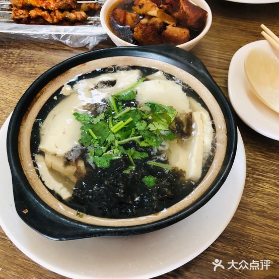 洪氏站前海味砂锅