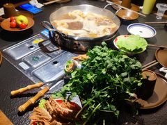 -歪胖子·山野鲜货火锅(南通长江镇店)