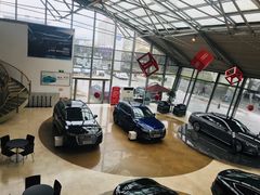 -上海永达奥迪4S店(张杨路店)