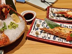 -花和海鲜自助(梅江店)