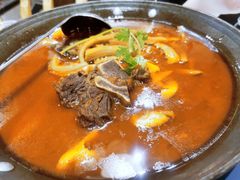 -霄汉牛三鲜湖北砂锅菜(万松园2店)
