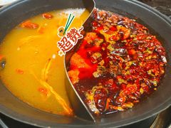 -冯校长老火锅(中联广场店)