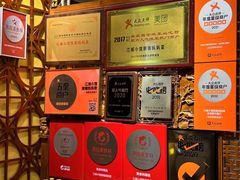-江城小馆陕南妈妈菜·全球旅行餐厅(钟楼店)
