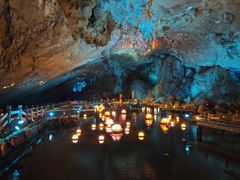 -九华秋浦胜境大王洞风景区