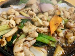 -长坦新鲜猪什夜宵广场
