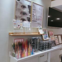 -赫本轻奢美颜中心